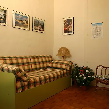 Casa Billotta تريكاستانيي